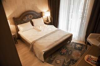 Отель ETHNO HOTEL Гюмри Двухместный номер Делюкс с 1 кроватью и балконом-4